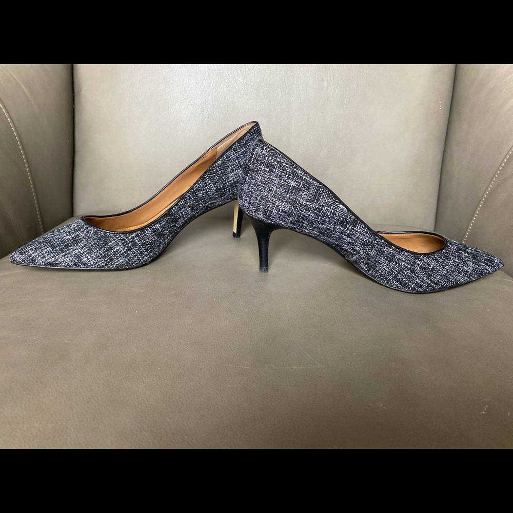 Banana Republic patterned black and white mid heels